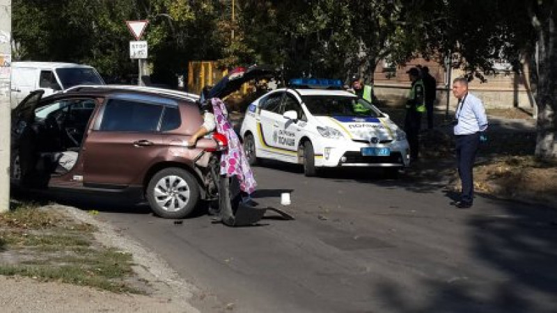 в херсоне раздали гуманитарную помощь. что таориться на херсоне. что сейчас происходит в херсоне новости. ситуация в херсоне на сегодняшний день. 03.