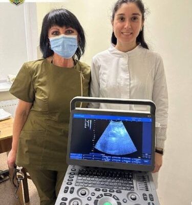 Городская больница Херсона получила портативный аппарат УЗИ