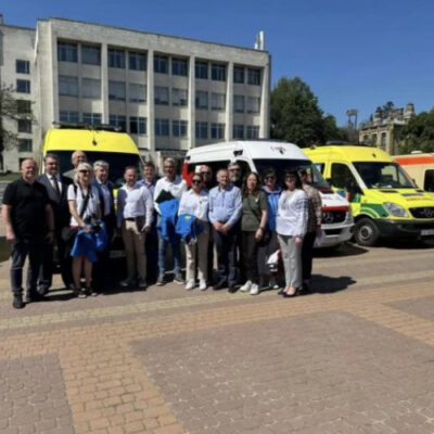 Машину швидкої допомоги з Бельгії отримав один з медичних закладів Херсонщини