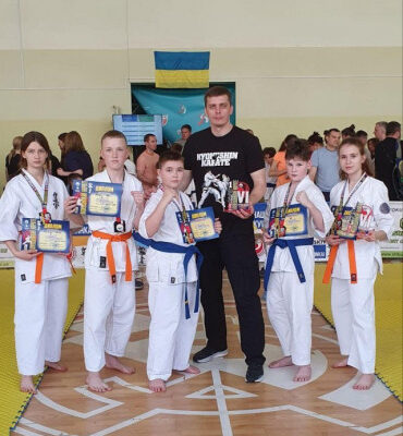 Молоді спортсмени з Херсона посіли перше місце на змаганнях з бойових мистецтв у Києві