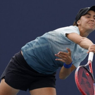 Ангеліна Калініна виграла перший сет, але програла у чвертьфіналі на турнірі WTA в Чехії