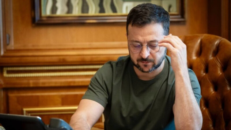 Глава держави Володимир Зеленський відзначив державними нагородами дітей з Херсонщини