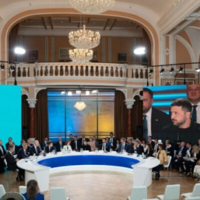 Вучич неочікувано запропонував допомогу Україні від Сербії у відновленні