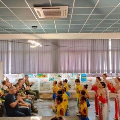 У Миколаєві відбувся концерт для ВПО з Херсонщини