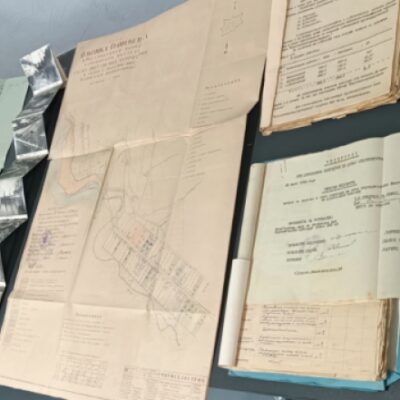 У Херсоні представили фотовиставку про історію Каховської ГЕС