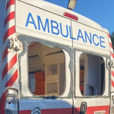 У Херсоні росіяни атакували швидку, яка прибула на виклик: є постраждалі