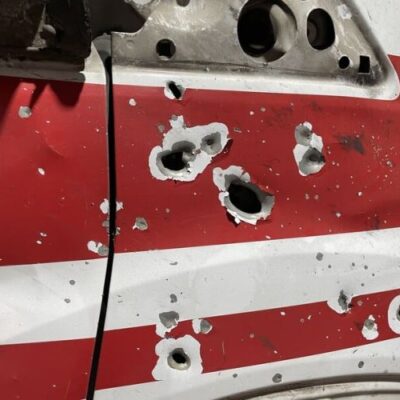 Вражеские дроны в Херсоне атаковали две машины скорой помощи